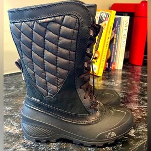 NWOT The North Face Thermoball Shellista Boot Black Girls Sz 5